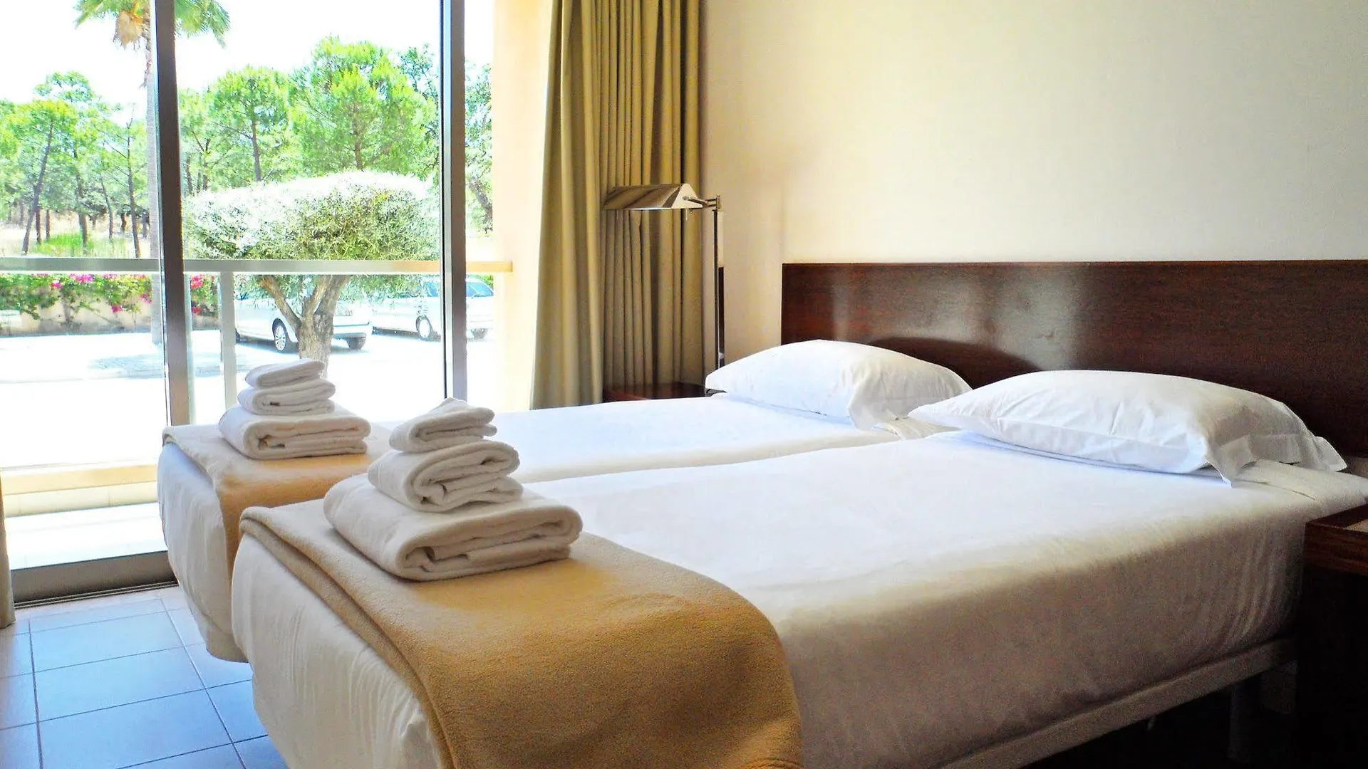 Nau Salgados Vila Das Lagoas Albufeira Lägenhetshotell